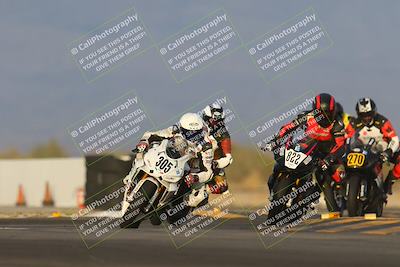 media/Dec-08-2024-CVMA (Sun) [[267e5a7075]]/Race 18-Formula Twins-Formula 40 UL/